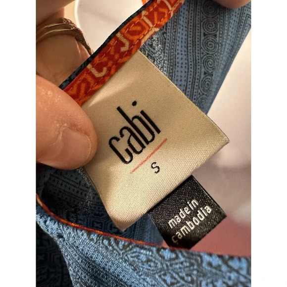 Cabi Nomad Shoulder Tie Top Small Geometric Print Bohemian Hippie Summer NWOT - Picture 4 of 8